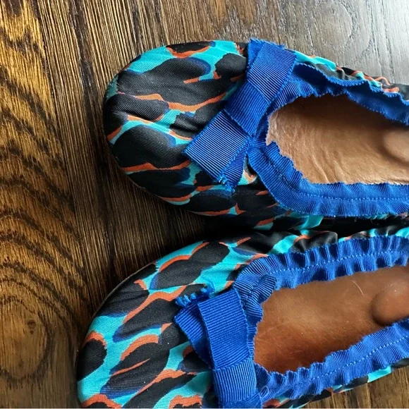 Lanvin silk ballet flats in a blue and orange leopard print EU38.5 US 7.5 - Picture 5 of 14